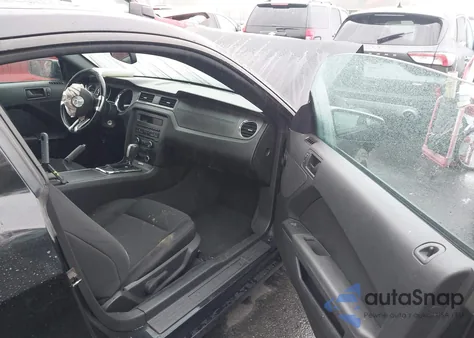 2014 Ford Mustang из США, поврежденный, VIN 1ZVBP8AM7E5323859